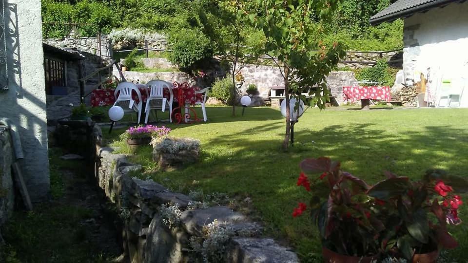 Casa Zizi Villa Crodo Eksteriør bilde